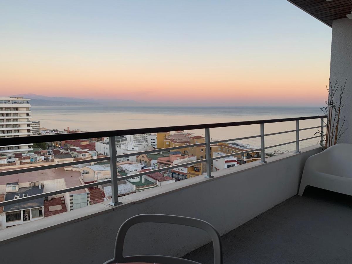 Oasis Sea & Sky - La Nogalera Apartment ตอร์เรโมลิโนส ภายนอก รูปภาพ