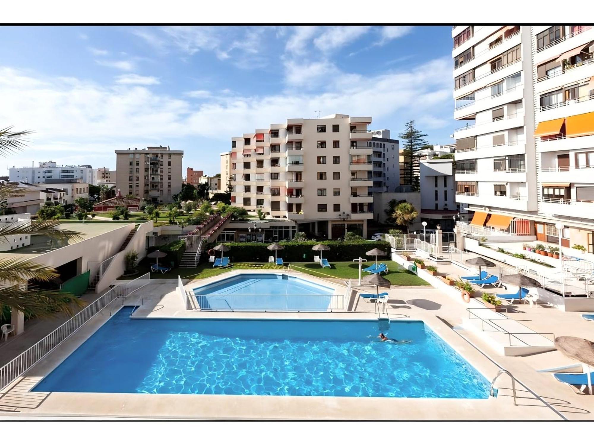 Oasis Sea & Sky - La Nogalera Apartment ตอร์เรโมลิโนส ภายนอก รูปภาพ